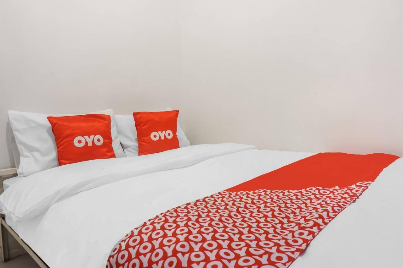 Super Oyo 91074 Stariez Senen Syariah Hotel Jakarta Eksteriør billede