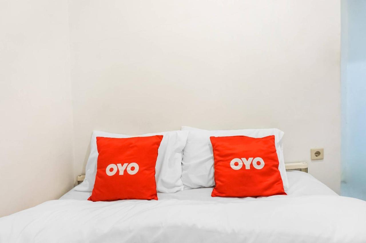Super Oyo 91074 Stariez Senen Syariah Hotel Jakarta Eksteriør billede