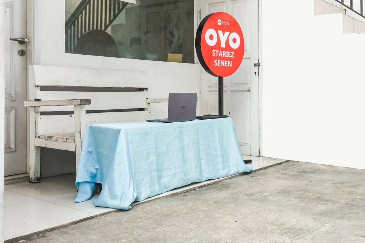 Super Oyo 91074 Stariez Senen Syariah Hotel Jakarta Eksteriør billede