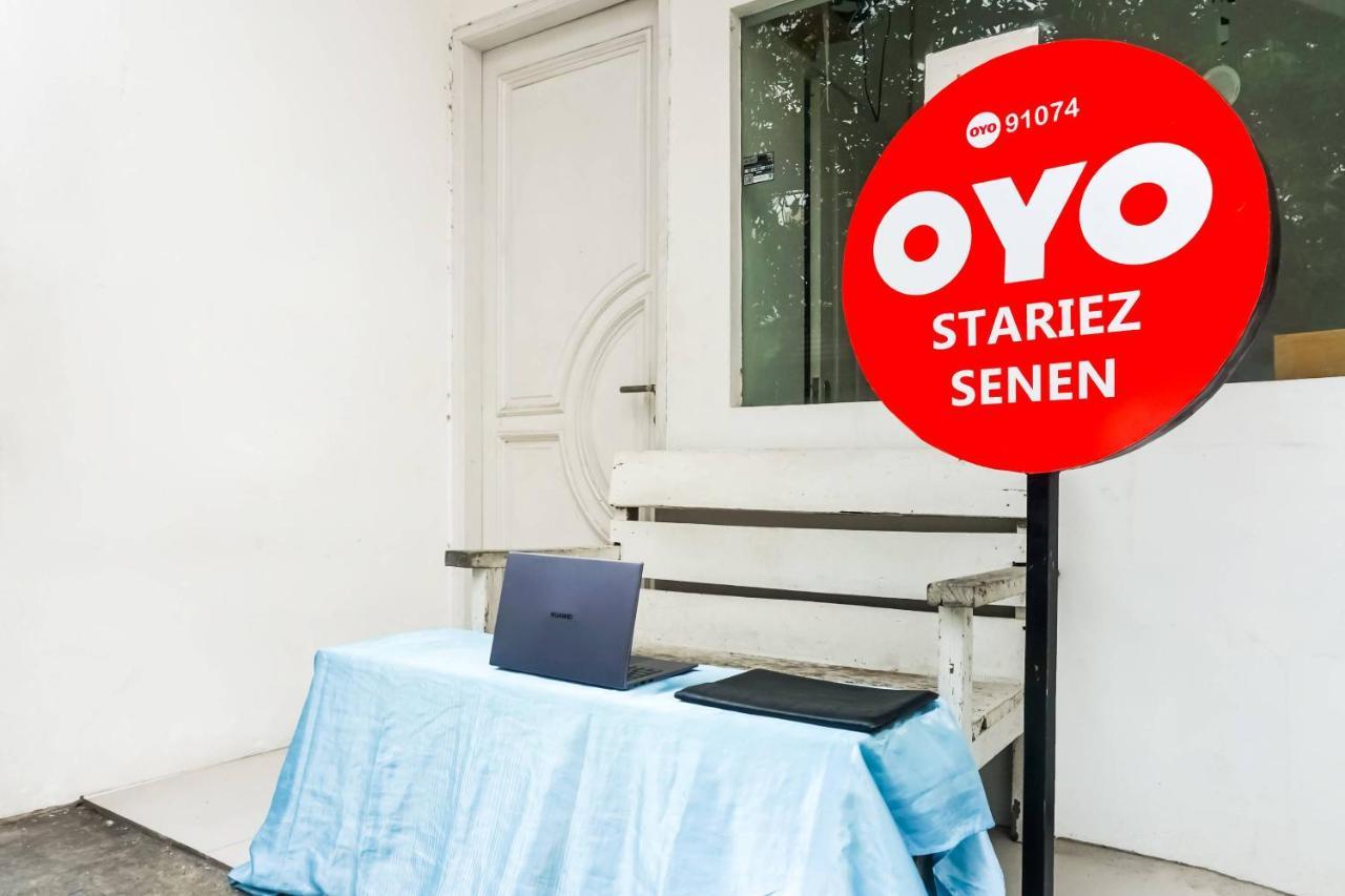 Super Oyo 91074 Stariez Senen Syariah Hotel Jakarta Eksteriør billede