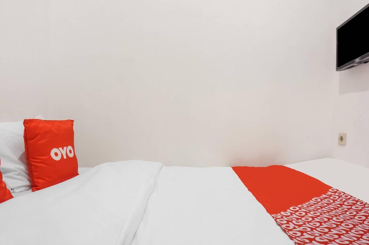 Super Oyo 91074 Stariez Senen Syariah Hotel Jakarta Eksteriør billede