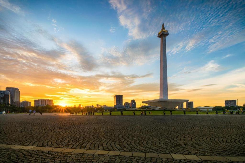 Super Oyo 91074 Stariez Senen Syariah Hotel Jakarta Eksteriør billede