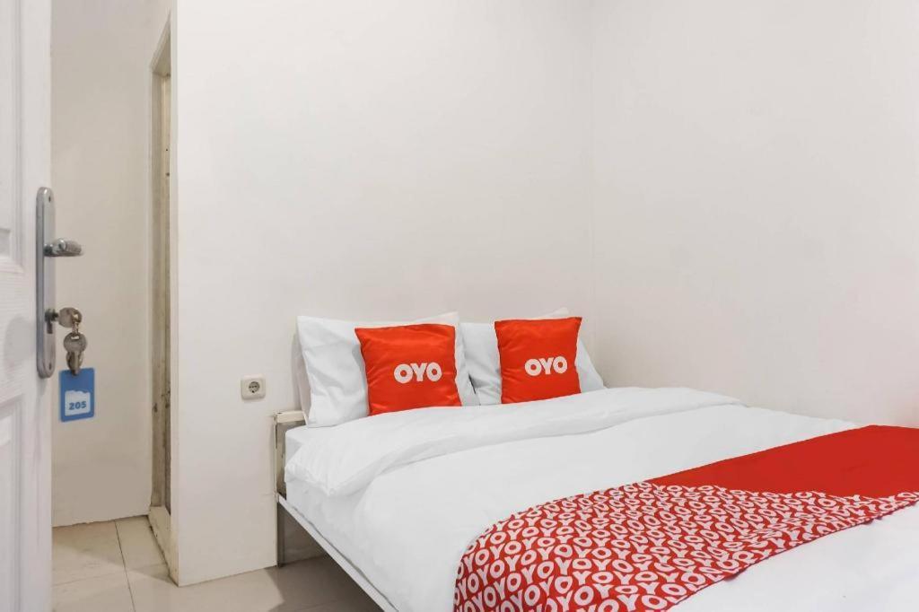 Super Oyo 91074 Stariez Senen Syariah Hotel Jakarta Eksteriør billede