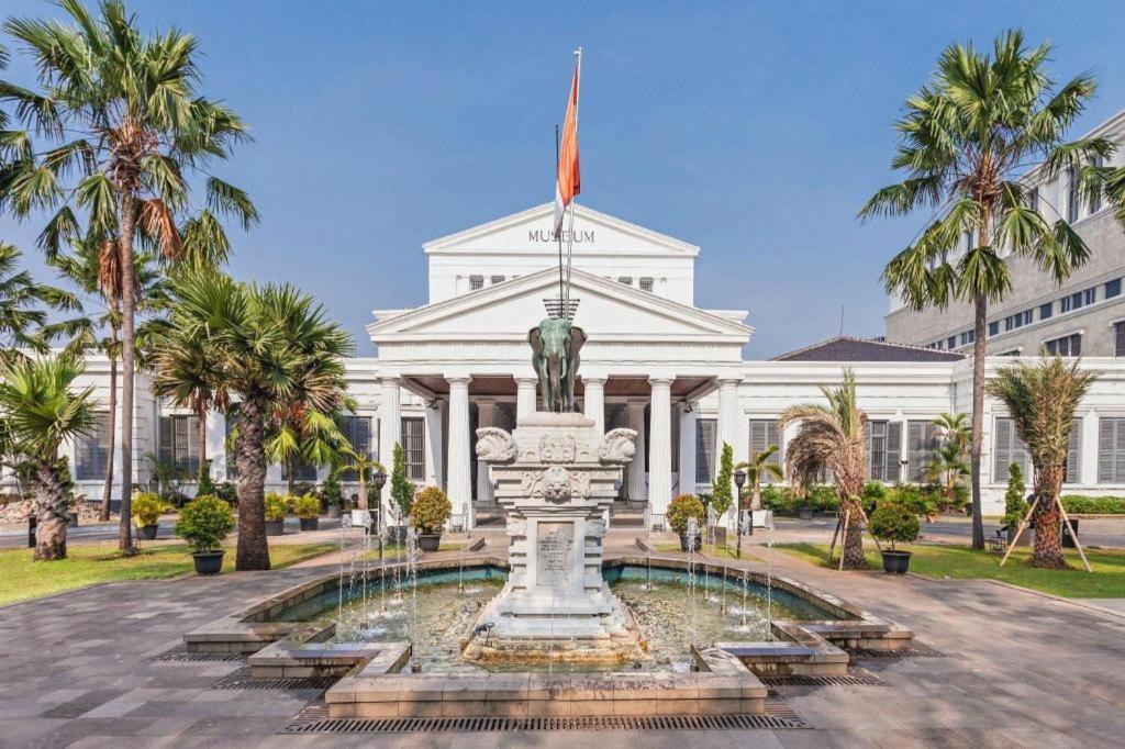 Super Oyo 91074 Stariez Senen Syariah Hotel Jakarta Eksteriør billede